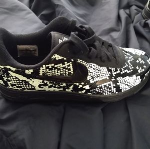Nike air force 1 Foamposite snakeskin